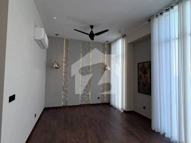 1 Kanal Slightly Use Full House For Rent In DHA Phase 6 With Basement
