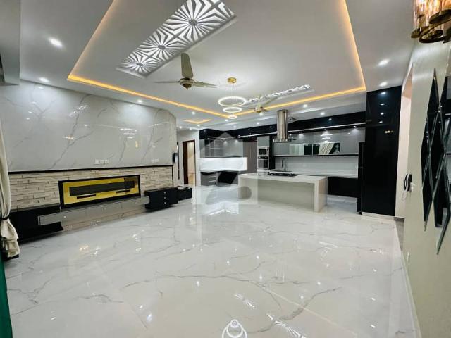 1 Kanal Solar Installed Modern Luxurious House For Rent at DHA 2