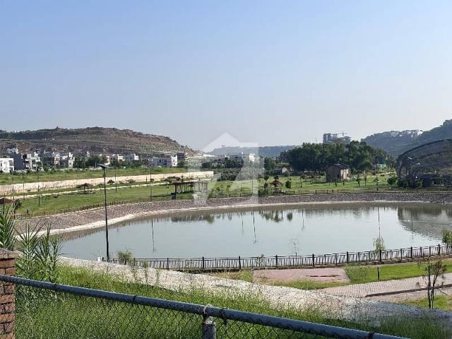1 Kanal South Facing Solid And Level Land Plot Next To Lake