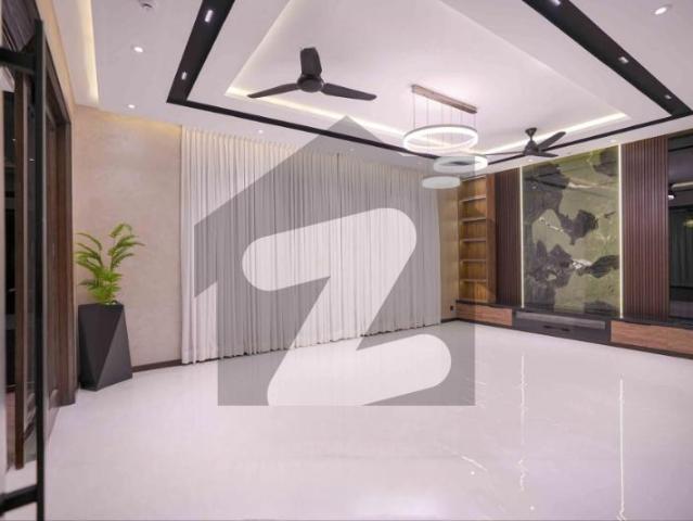 1 Kanal Top Quality Build Luxurious Beautiful Modern Design Villa With Basement For Sale In DHA Phase 7 Lahore Prime Location DHA Phase 7 Block T