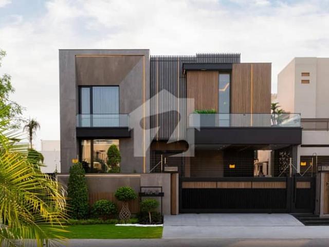 1 Kanal Top Quality Build Luxurious Beautiful Modern Design Villa Fully Furnished With Basement For Sale In DHA Lahore Phase 6 Prime Location