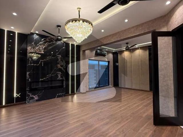 1 Kanal Ultra Modern Brand New House for Sale in DHA Phase 6