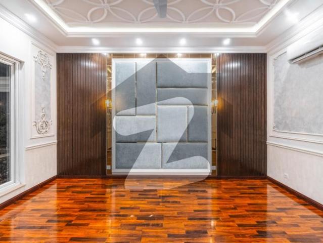 1 Kanal Ultra Modern Design Top Notched Luxury House State Life Housing Society