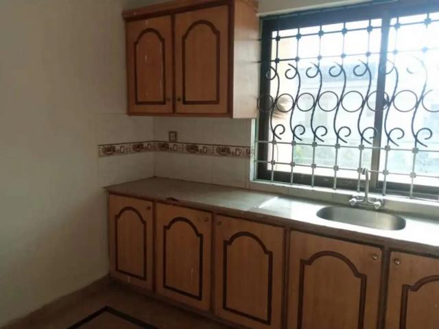 1 kanal upper lower lock Lahore Wapda Town ID 64921