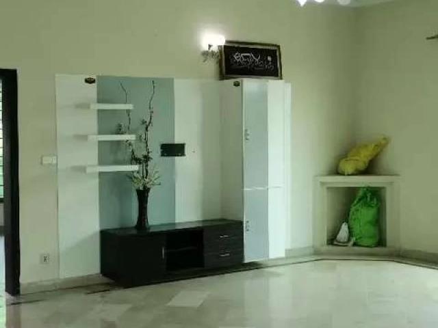 1 kanal upper portion available for Rent in soan garden. Islamabad Soan Garden ID 26278