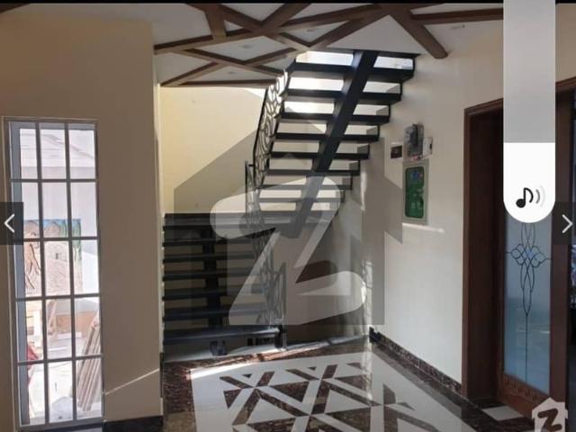 1 kanal upper portion available for rent