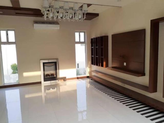 1 Kanal Upper Portion Brand New Lower Locked Sprat Gate In DHA Lahore DHA Phase 6 ID 25571