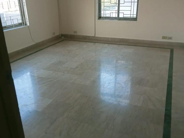 1 Kanal Upper portion for Rent