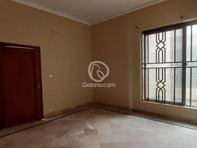 1 Kanal Upper portion for Rent