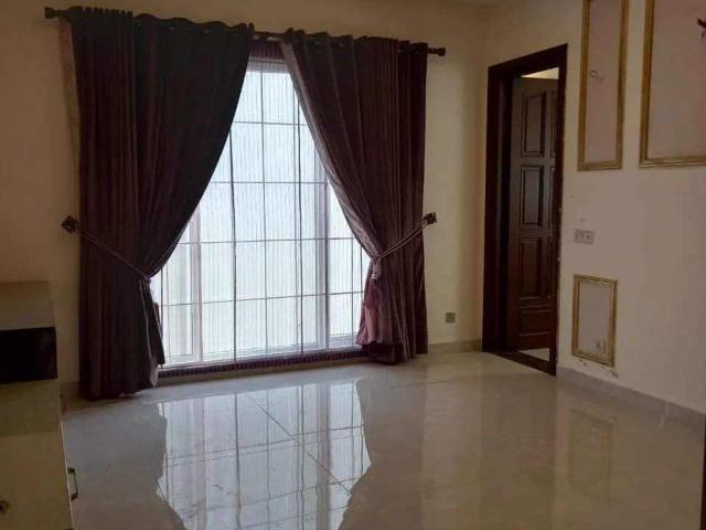 1 Kanal upper portion for rent