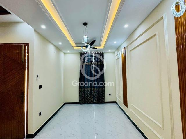 1 Kanal Upper portion for Rent
