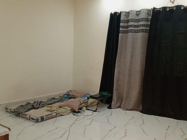 1 Kanal Upper portion for Rent
