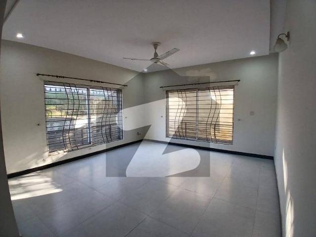 1 kanal upper portion for rent