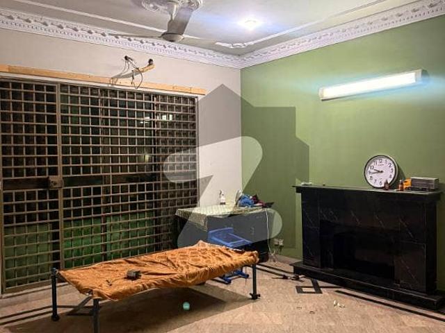 1 Kanal Upper Portion For Rent Available In NFC 1 Housing Society In Lahore Electricity Water Gas Available