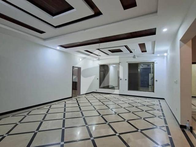 1 Kanal Upper Portion For Rent In Gulshanabad Near Main Boulevard Pani Bijli Available Near And Clean Portion For More Information Contact Us