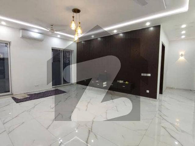 1 Kanal Upper Portion For Rent In DHA Phase 7 Separate Entrance