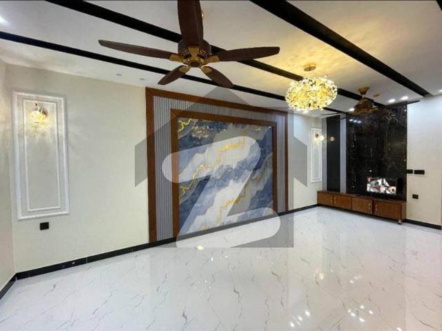 1 Kanal Upper Portion For Rent In Valencia