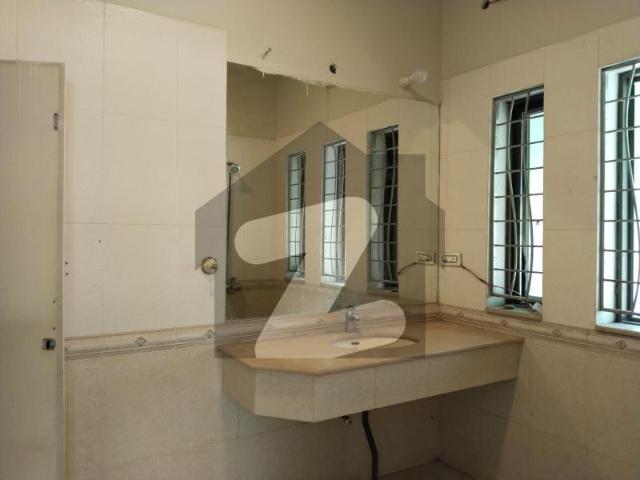 1 Kanal Upper Portion with Lower Lock available for rent DHA Phase 4