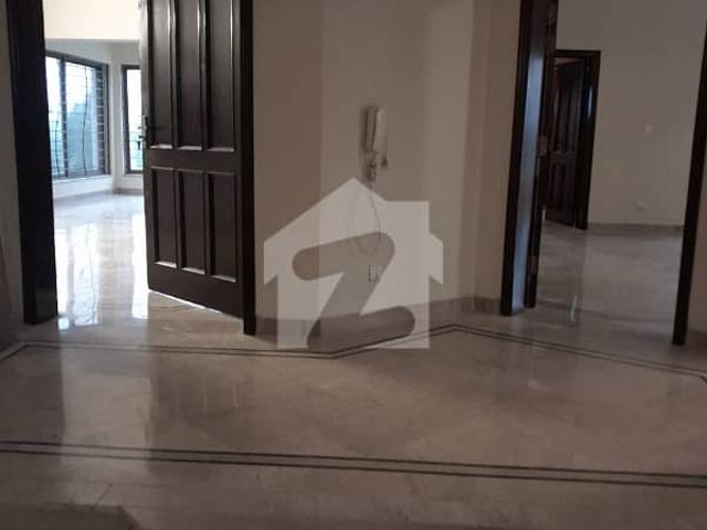 1 Kanal Use House For Sale In DHA Phase 1