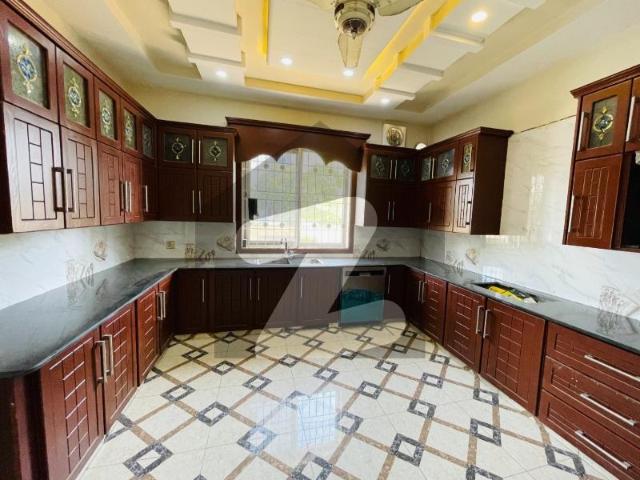 1 Kanal Used House Available At Investor Rate In Phase 1 Citi Housing Gujranwala Citi Housing Society