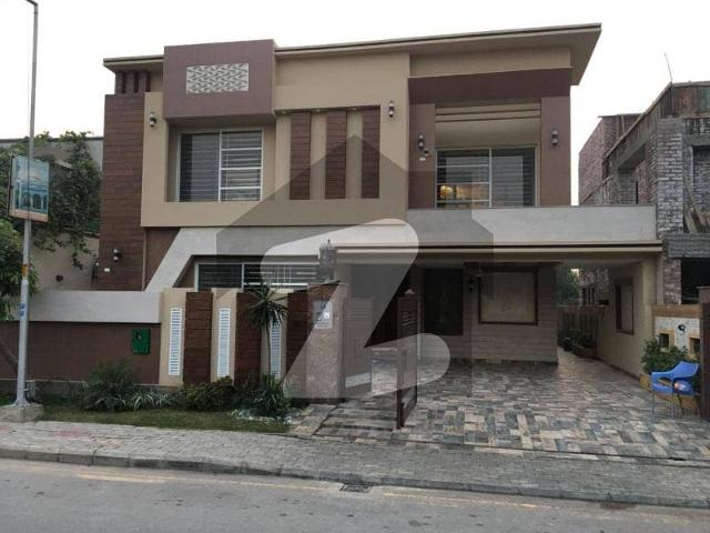 1 Kanal Used House Good Condition Available For Sale In Bahria Town Lahore