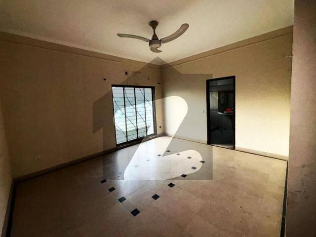 1 Kanal Used House For Sale DHA Phase 1