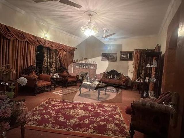 1 Kanal Well Maintained House For Sale In Gulraiz Housing Society | 8 Bedrooms | 15kV Solar System Gulraiz Housing Scheme