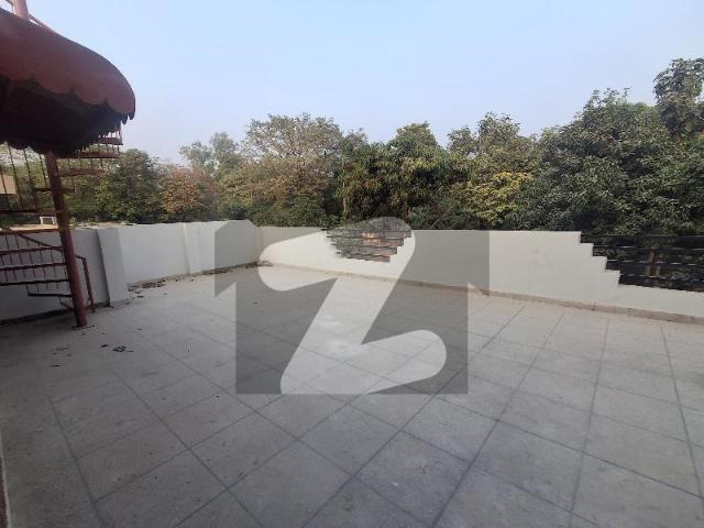 1 Kanal 100 ft Road Available For Rent For Silent Office In Johar Town G 3 Block Johar Town Phase 2 Block G3