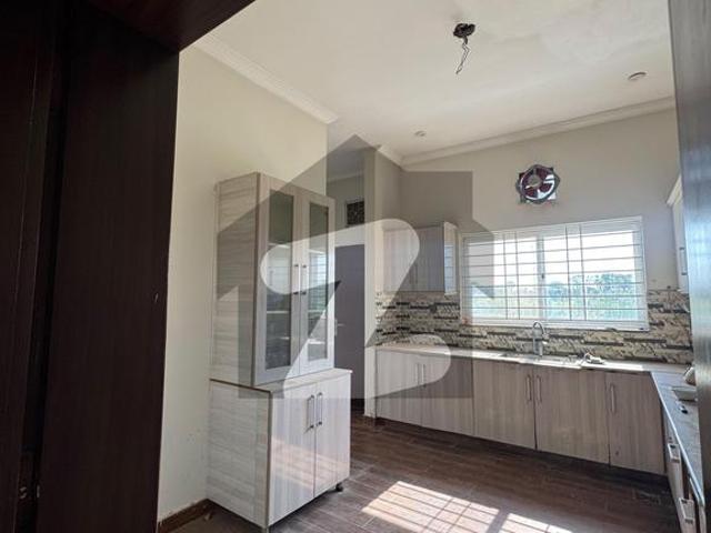 1 Kanal 4 Bedroom Upper Portion For Rent Naval Anchorage
