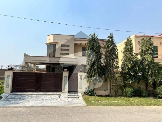 1 Kanal 6 Bedrooms House Eden City A Block