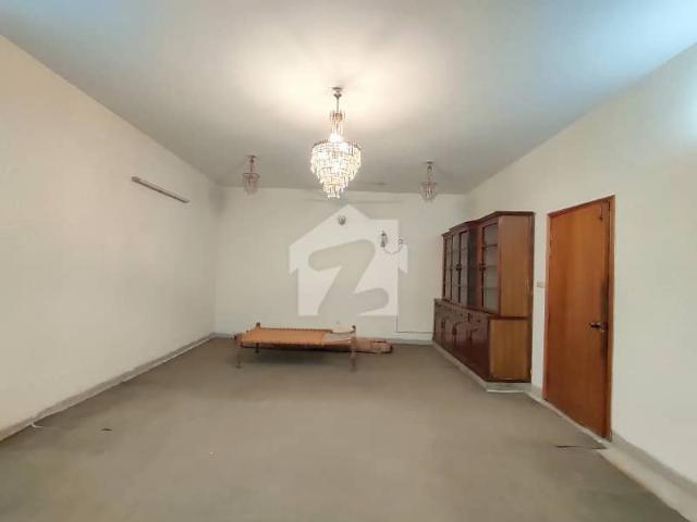 1 Kanal 7 Bedroom'S Double Unit House Available For Sale In GEHS Ph3 Model Town Link Road Lahore