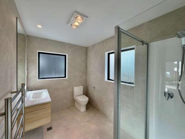 1 Karamu Street, Flat Bush, Manukau City