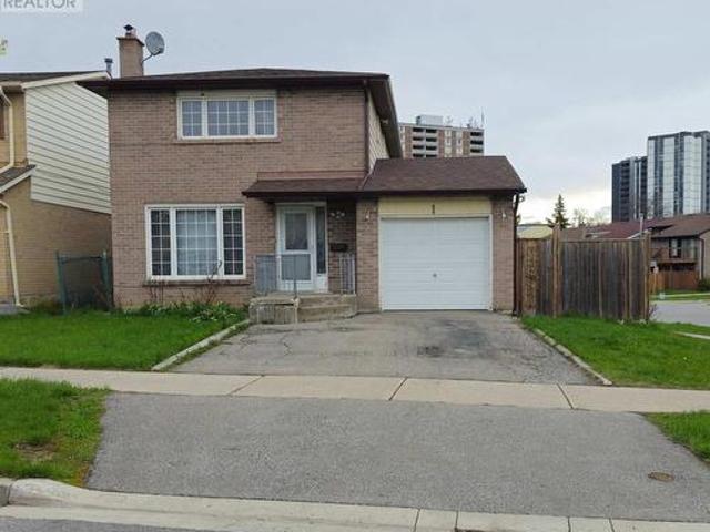 1 Kay Drive, Toronto, ON, M9V 4V3 house for lease | Listing ID W13055 | Royal LePage