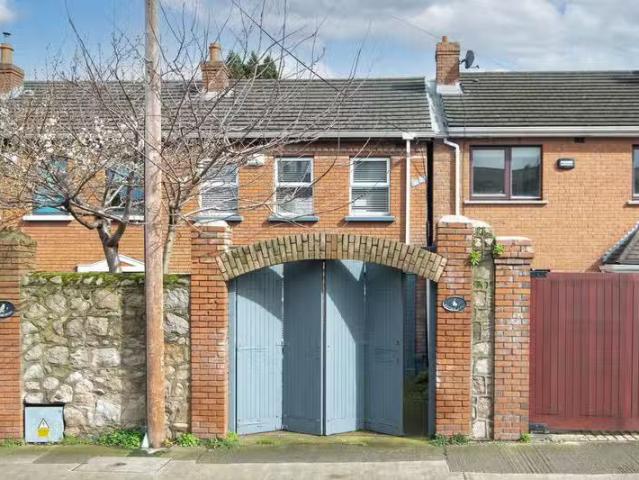 1 Kengar Mews, Rathgar Avenue, Rathgar, Dublin 6, D06A090 is f.