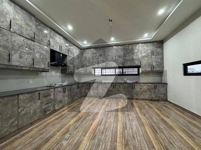 10 Marla House For Rent In Wapda Town