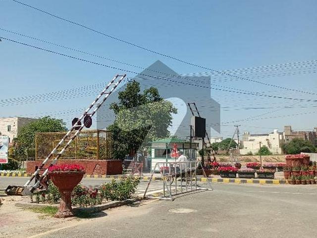 1 Kanal Plot For Sale In Awt Ph 2 Block D Level Plot Pool Line Free Near To Park Reasonable Price