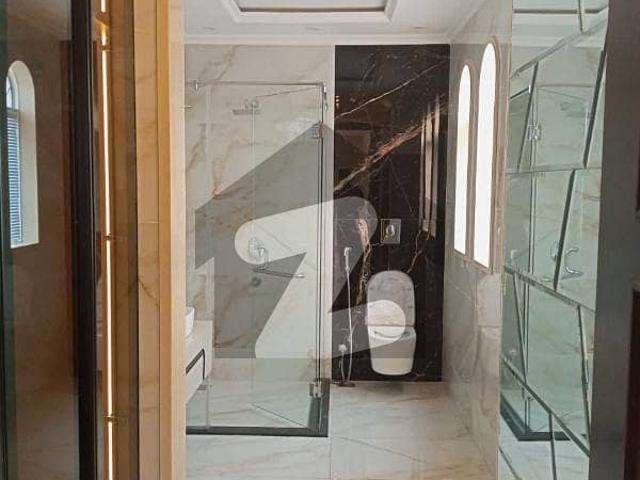 1 Knal Upper Portion Available For Rent In Valencia Town