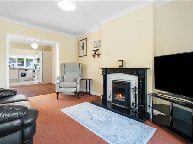 1 Luttrell Park Crescent, Castleknock, Dublin 15, County Dublin Flynn & Associates Castleknock 4928 MyHome. Ie Residential