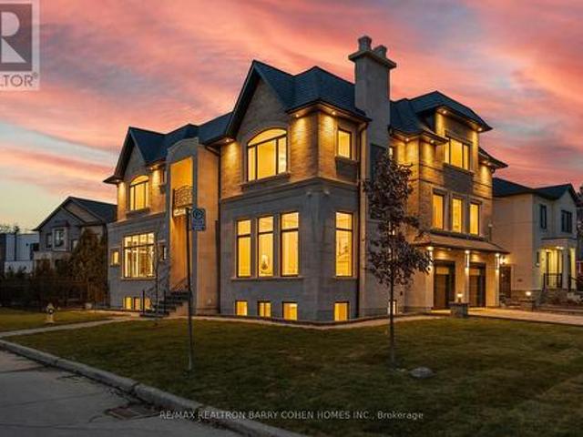 1 Lynnhaven Road, Toronto, ON, M6A 2K7 house for sale | Listing ID C13136 | Royal LePage