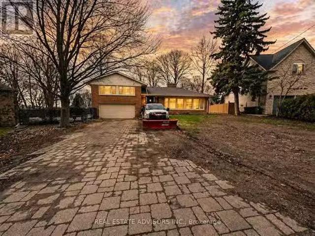 1 Lakehill Crescent, Toronto, ON, M1M 1E5 house for sale Li.