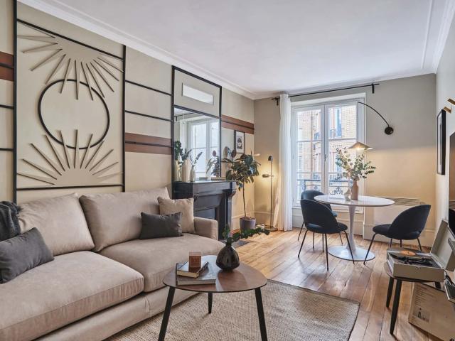 1 logement à Invalides