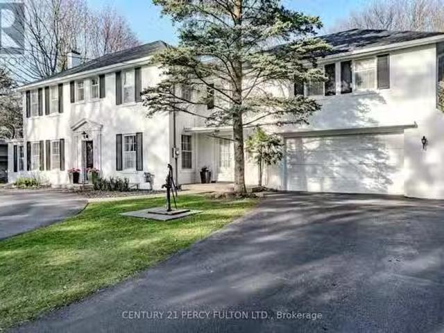 1 Parkcrest Drive, Toronto, ON, M1M 2Y9 house for sale List.