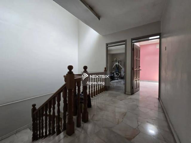 1+ Partially furnished unit for sale