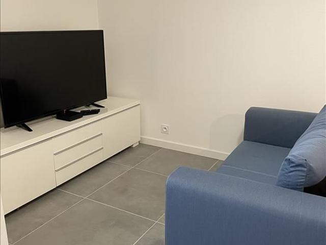 1 pièce Meublé 8,73 m² 2ème étage Colocation non autorisée