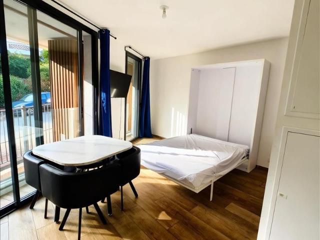 1 pièce Meublé 19,23 m² 3ème étage Colocation non autorisée