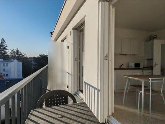 1 pièce Meublé 24,7 m² 4ème étage Colocation non autorisée
