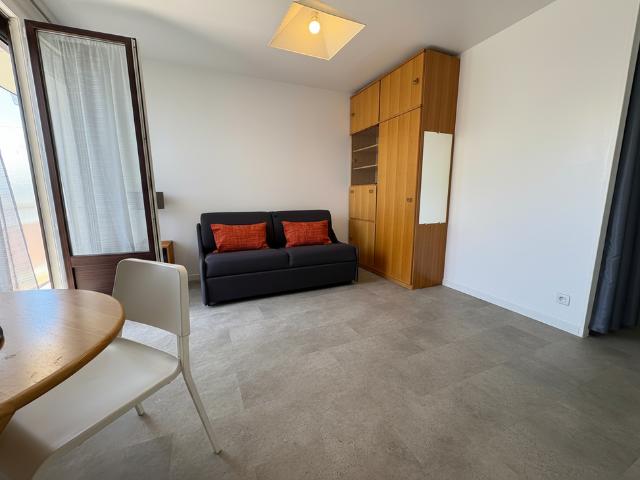 1 pièce Meublé 25 m² 2ème étage Colocation non autorisée