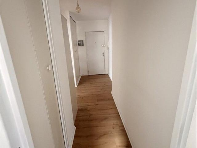 1 pièce Meublé 33,27 m² 1er étage Colocation non autorisée