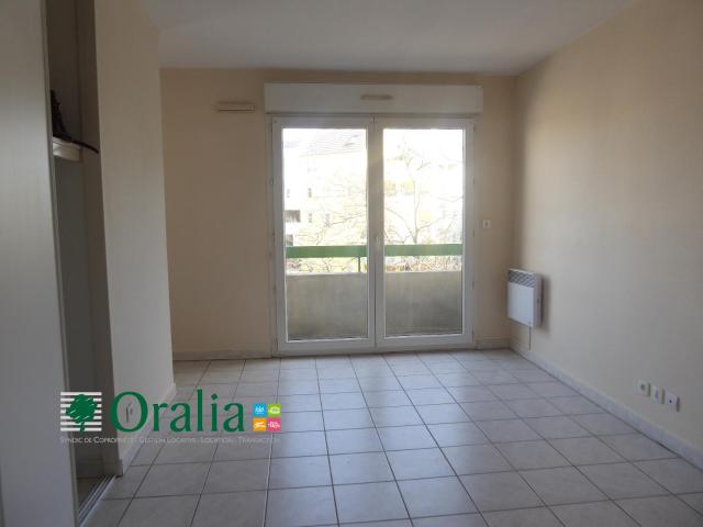 1 pièce appartement à louer