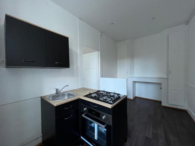 1 pièce appartement à louer